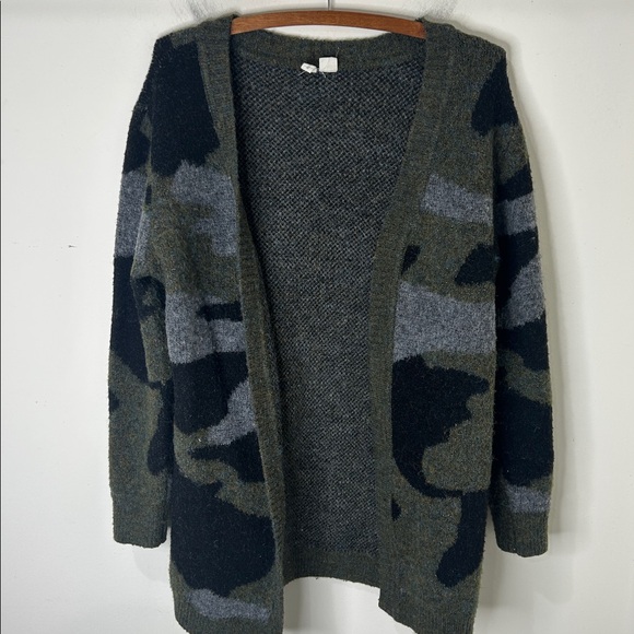 ANTHROPOLOGIE MOTH Camo Knit Open Front Cardigan Size Medium - Picture 15 of 15